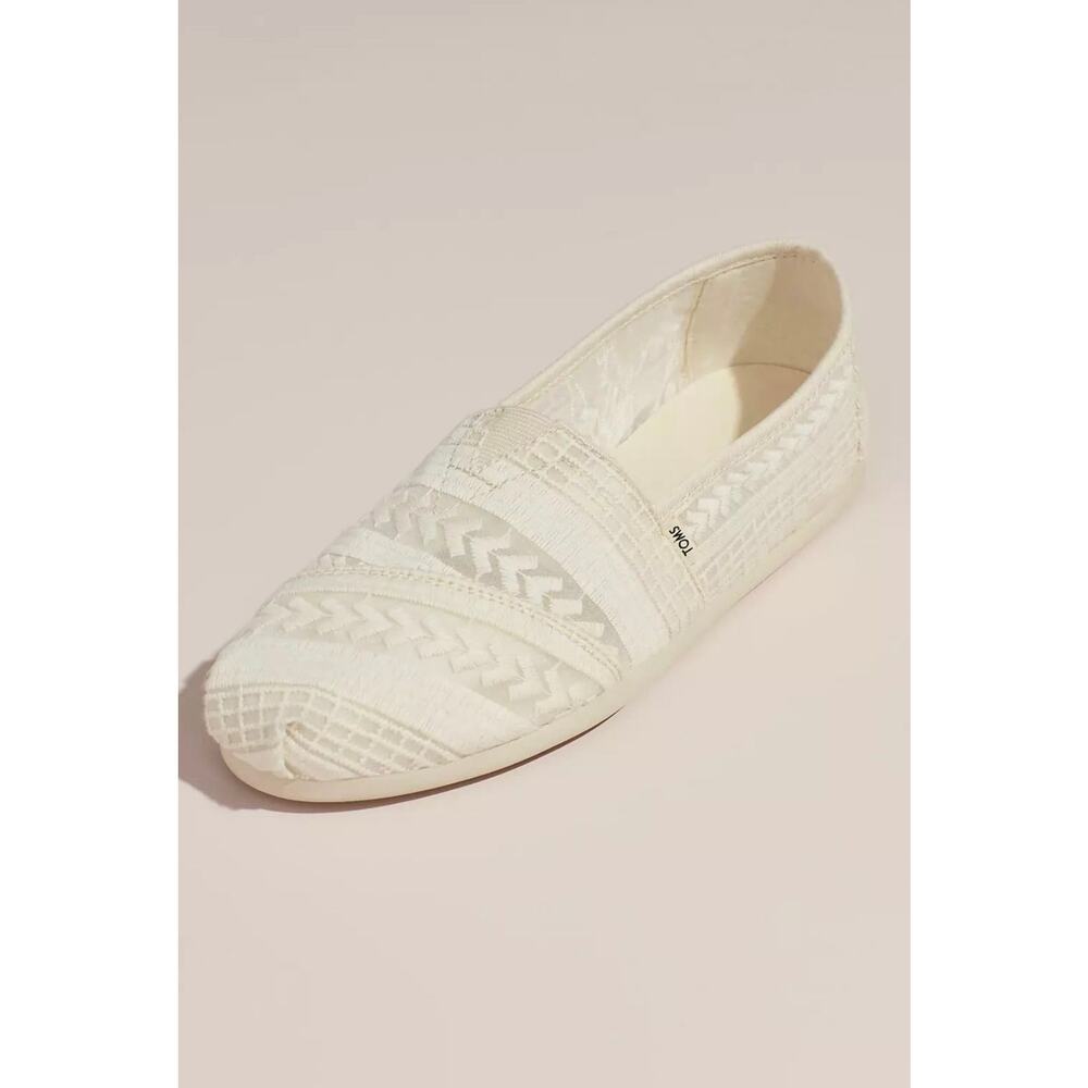 NIB TOMS Classic Natural Arrow Embroidered Mesh SZ. 8.5
